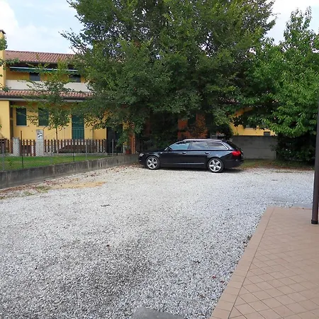 Armonia Lägenhetshotell 3*