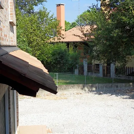 Armonia Lägenhetshotell 3*